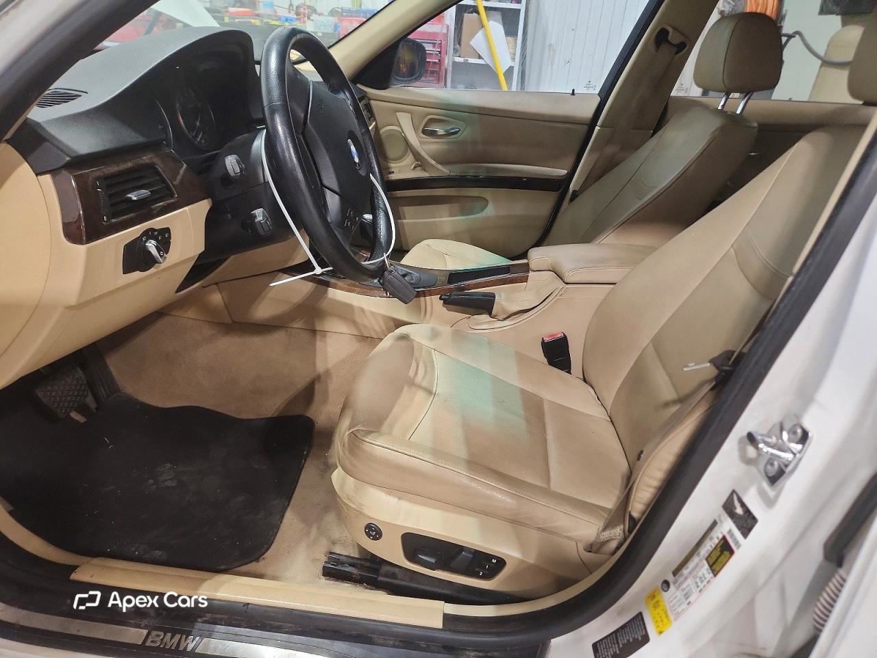BMW Series 3 2009