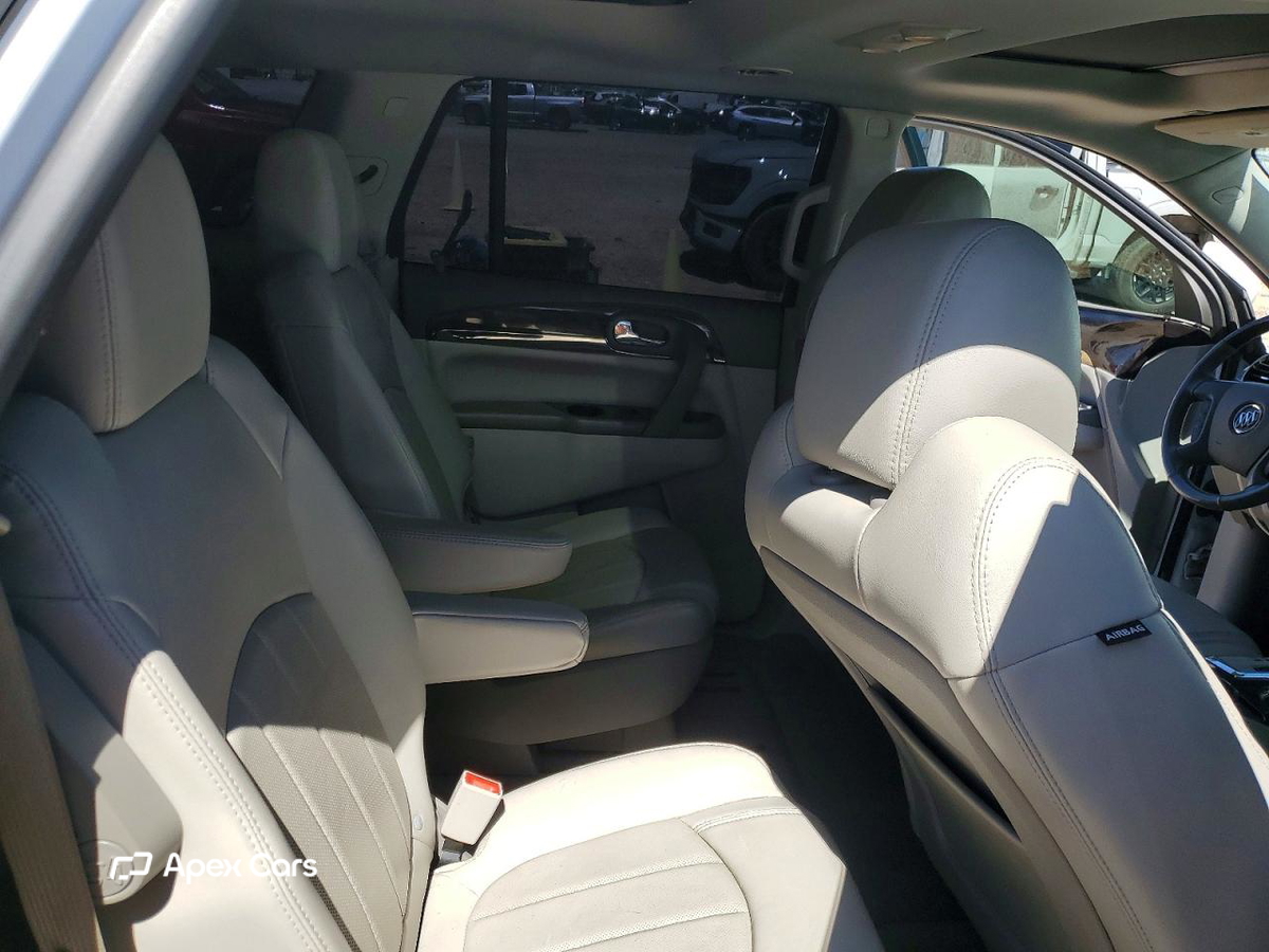 Buick Enclave 2016