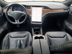 Tesla Model S 2016
