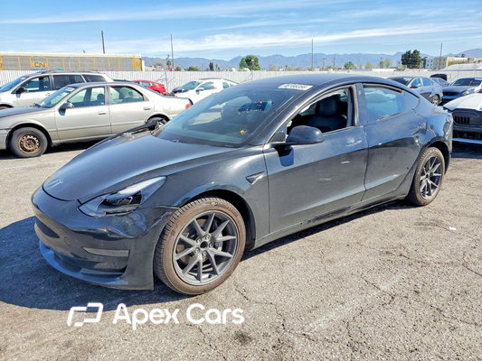 Tesla Model 3 2021 - Image 1 of 13