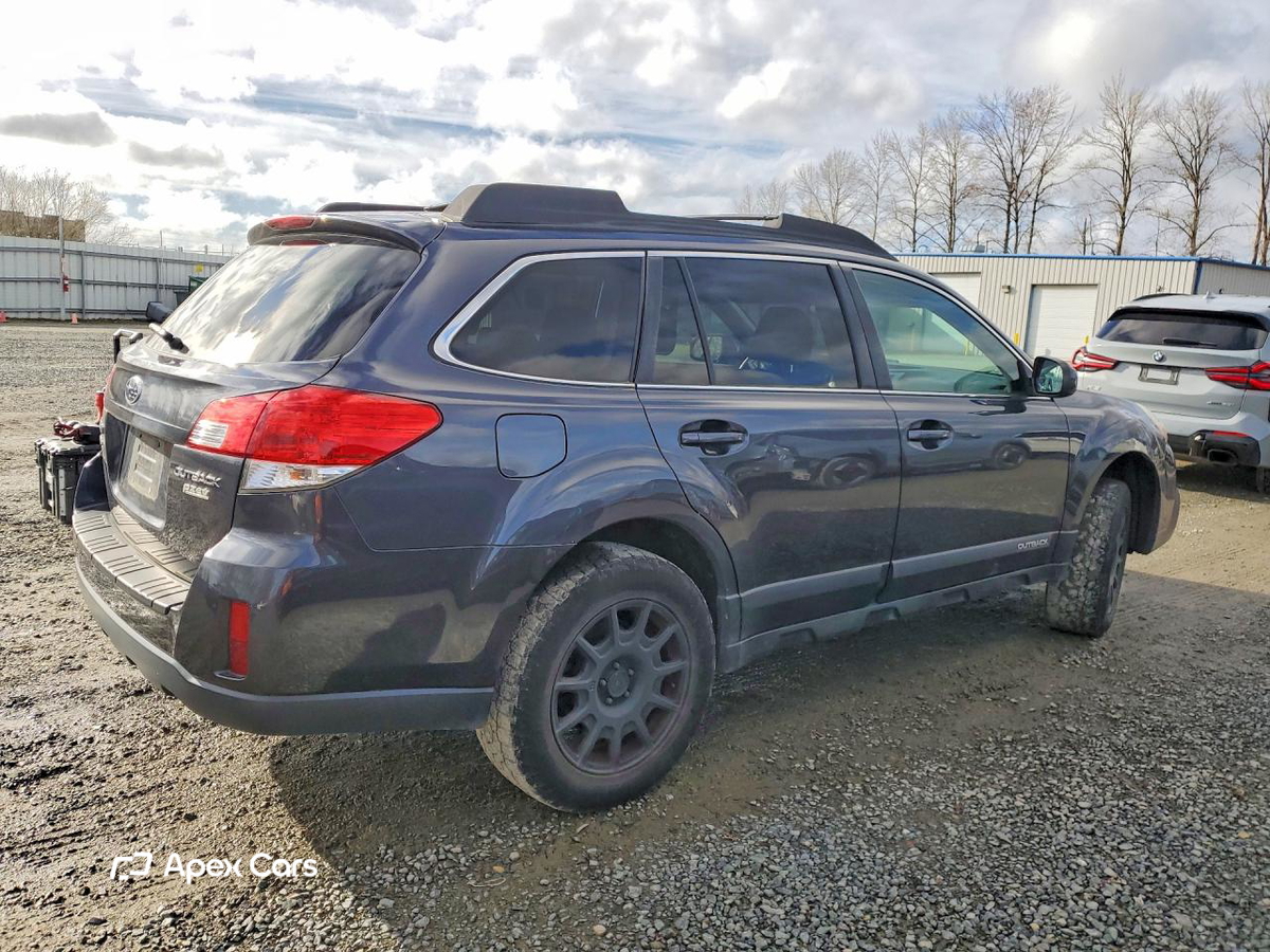 Subaru Outback 2013