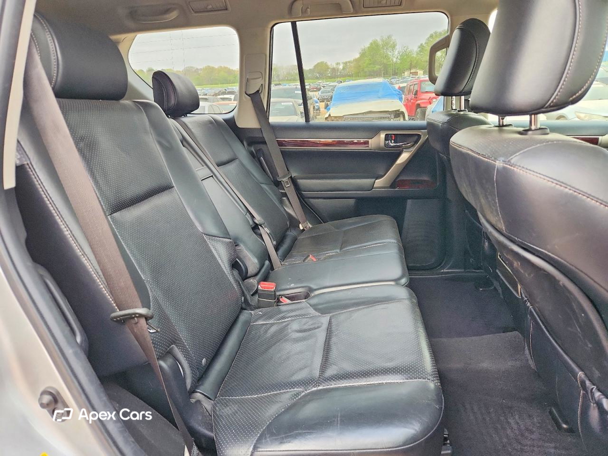 Lexus GX 2012