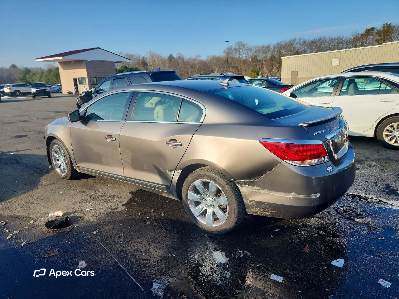 Buick LaCrosse 2011