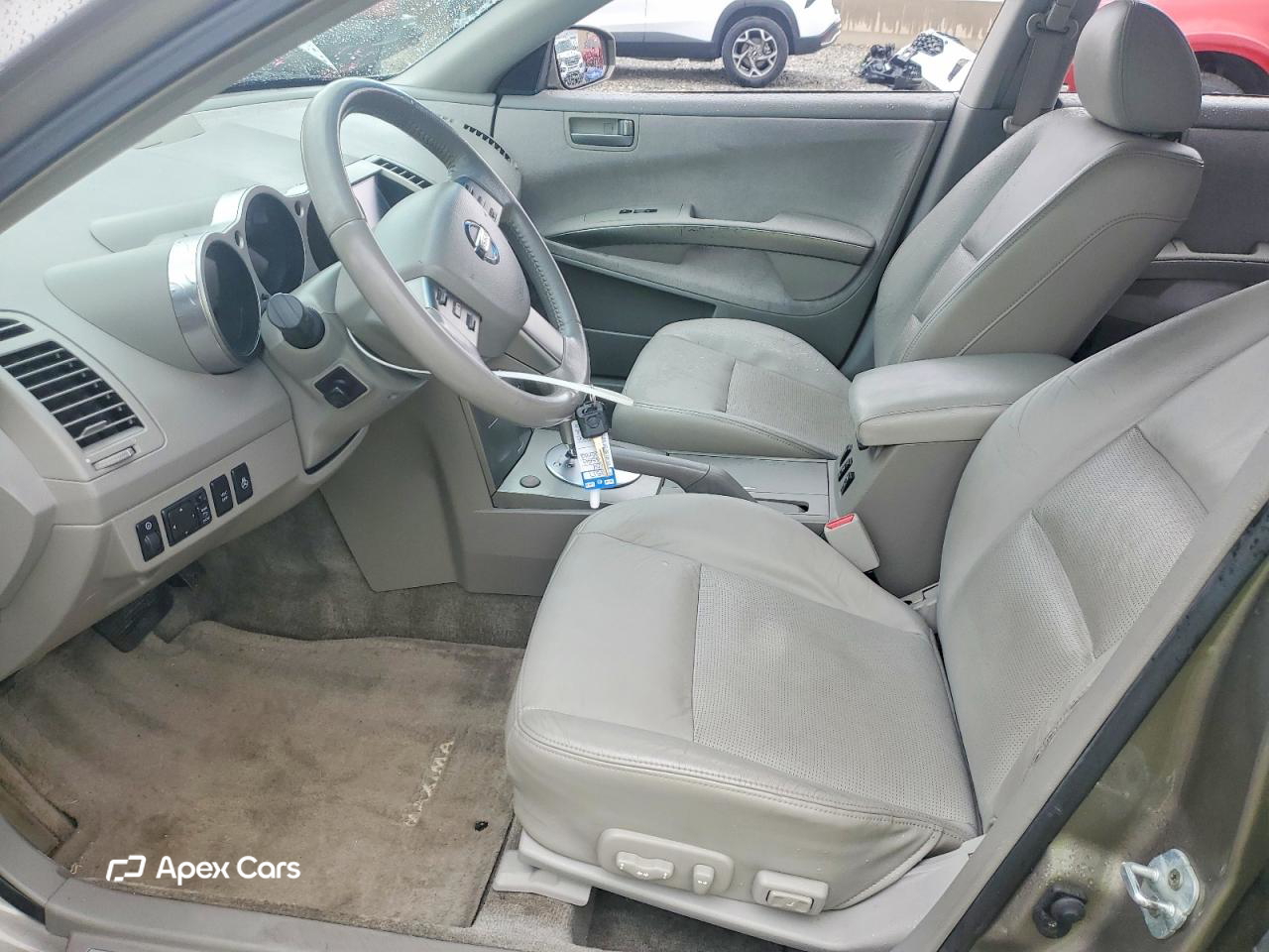 Nissan Maxima 2004