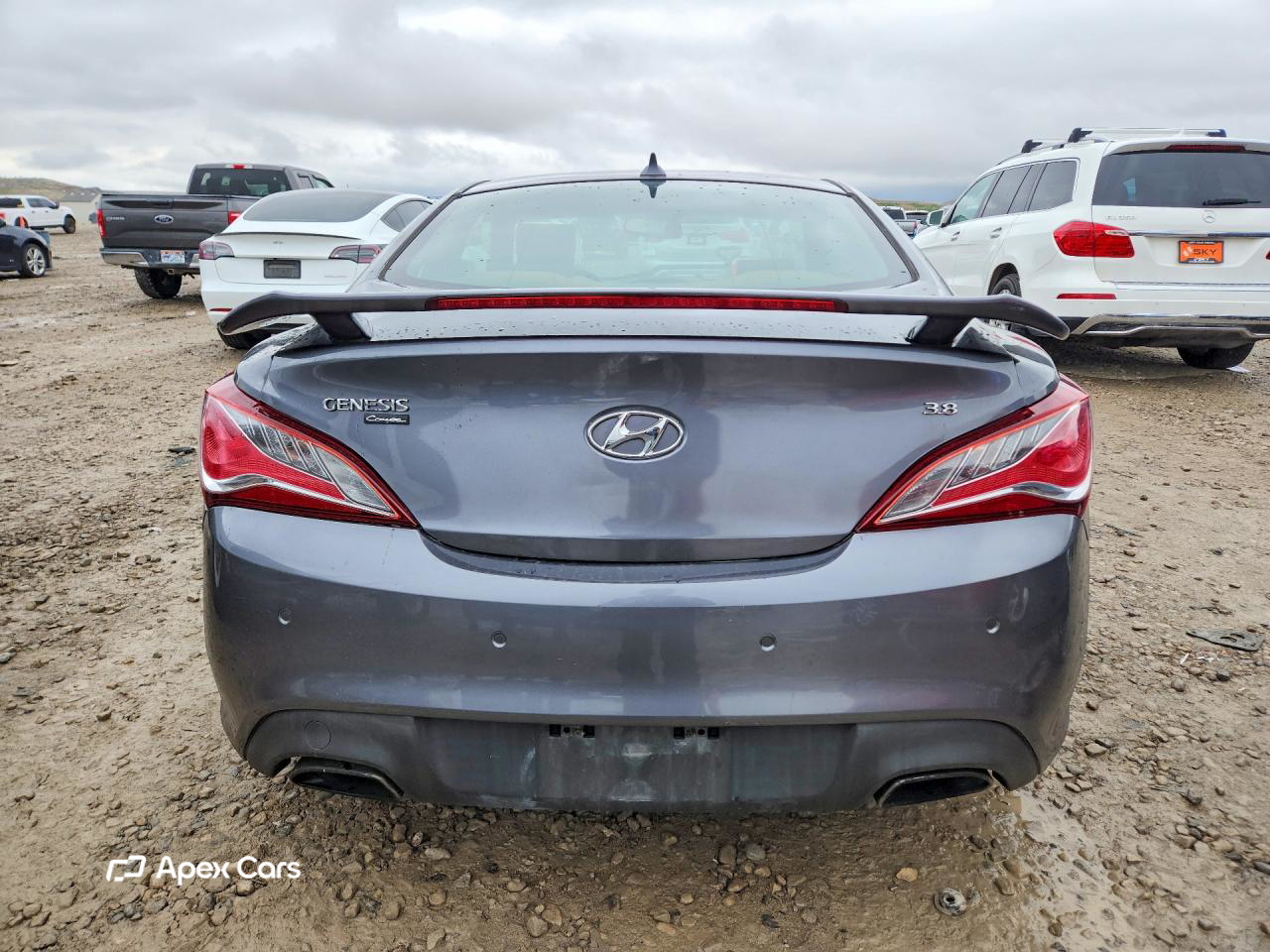 Hyundai Genesis 2015