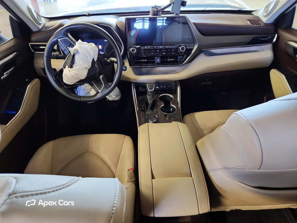 Toyota Highlander 2020