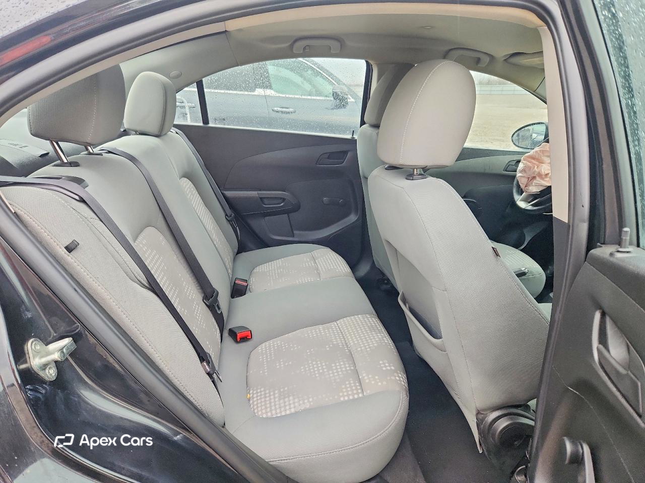 Chevrolet Sonic 2015