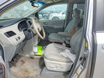 Toyota Sienna 2011