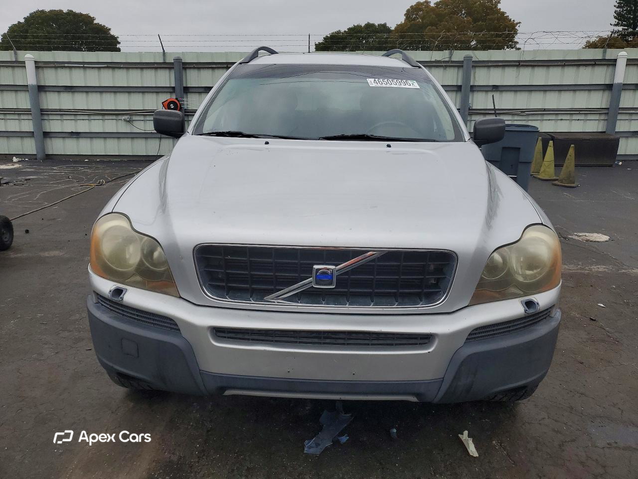 Volvo XC90 2004