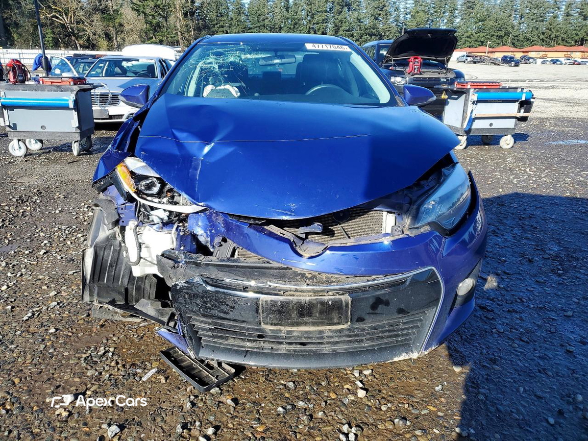 Toyota Corolla 2015