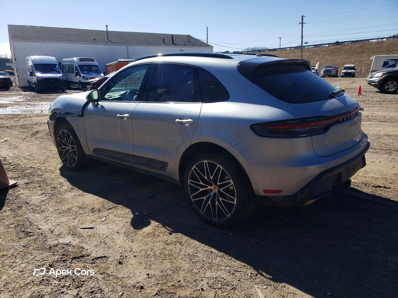 Porsche Macan 2025