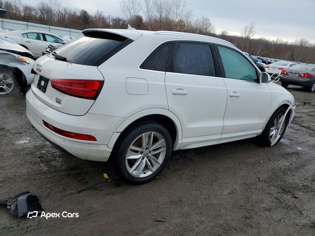 Audi Q3 2016