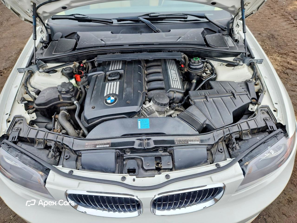 BMW Series 1 2011