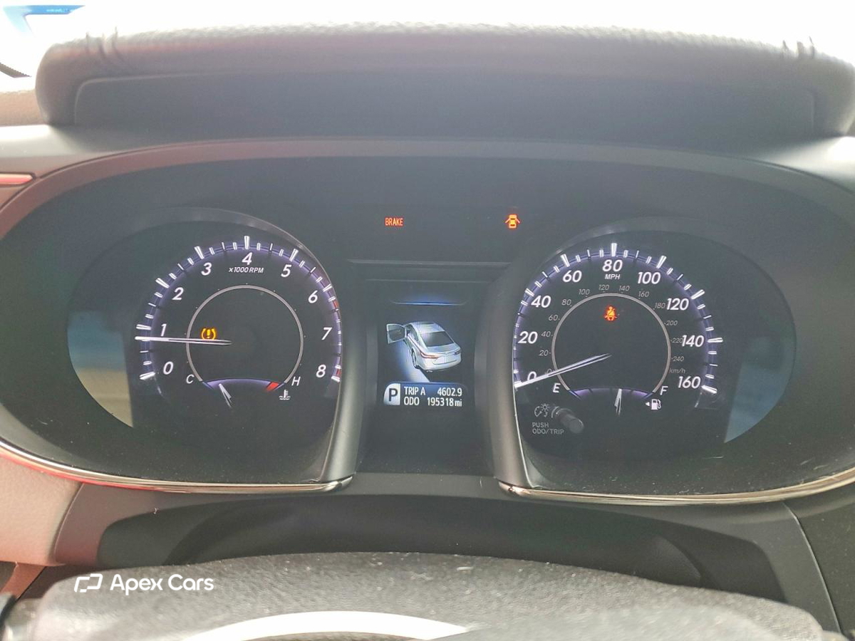 Toyota Avalon 2016