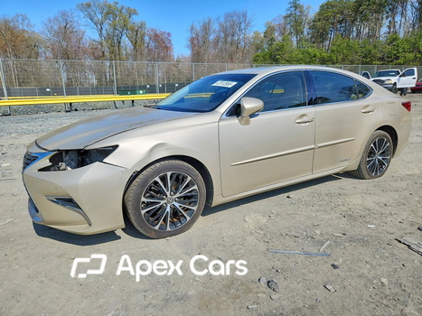 Lexus ES 2016 - Image 1 of 12