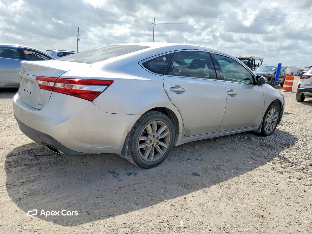 Toyota Avalon 2013