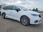 Chrysler Pacifica 2024