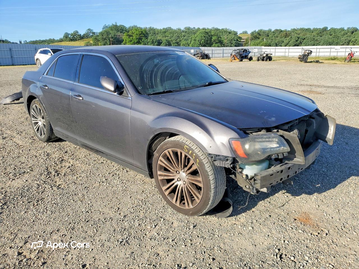 Chrysler 300 2013