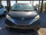 Toyota Sienna 2016