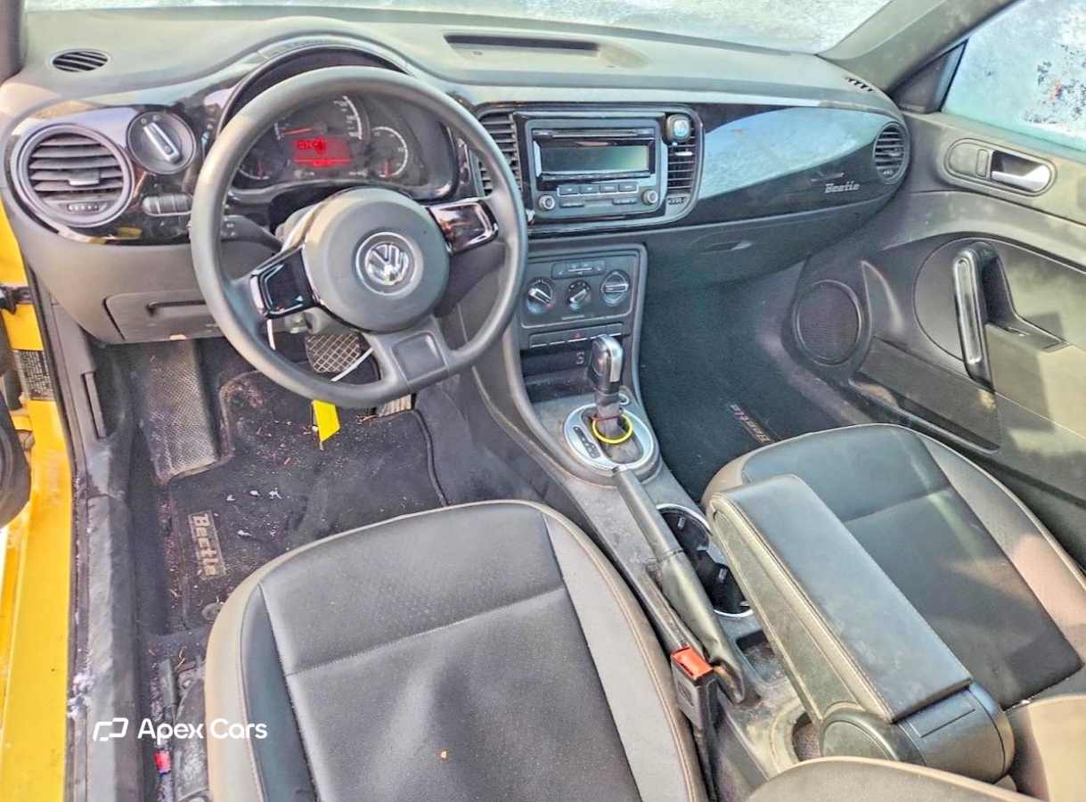 Volkswagen Beetle 2015