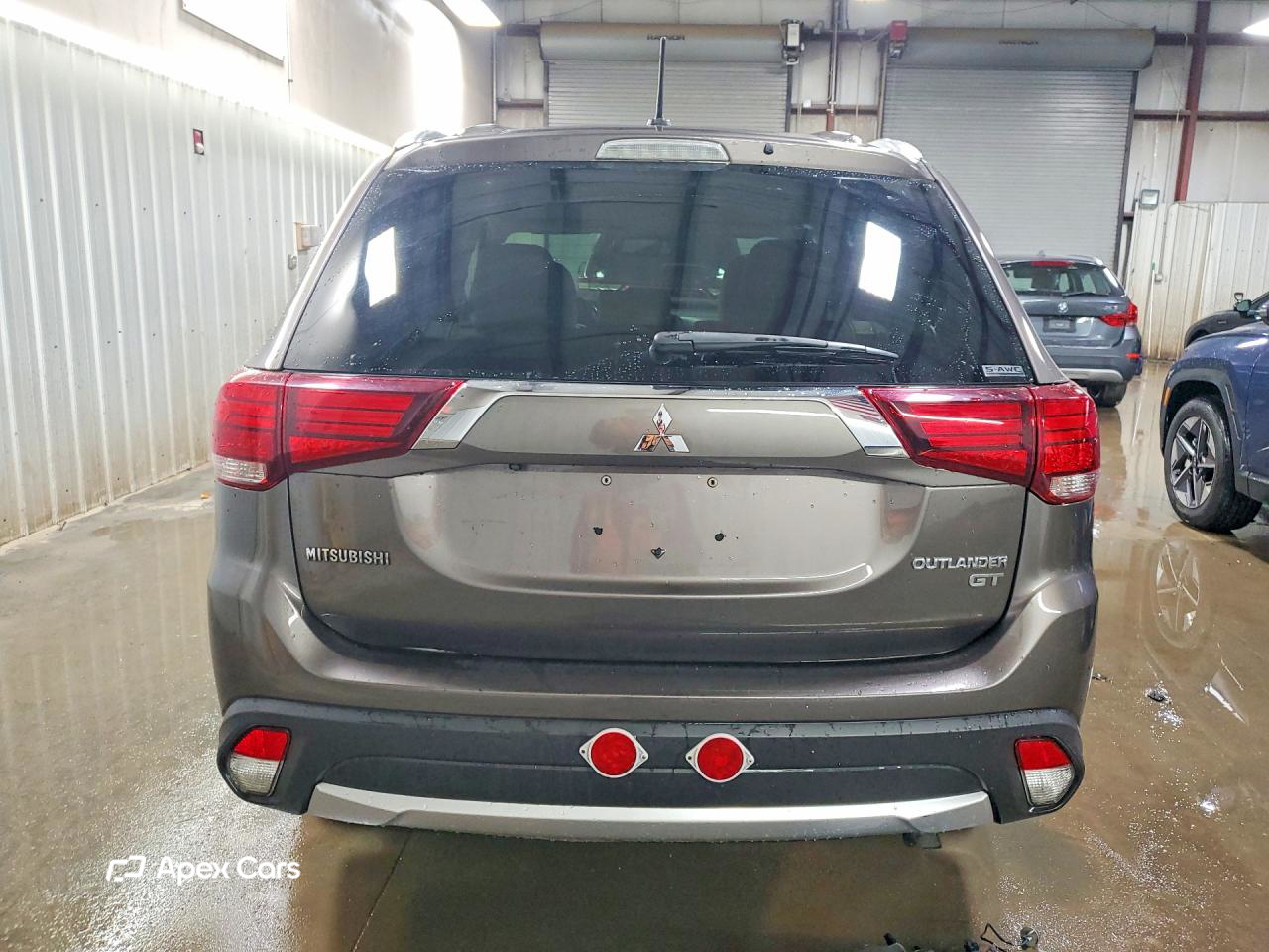Mitsubishi Outlander 2016