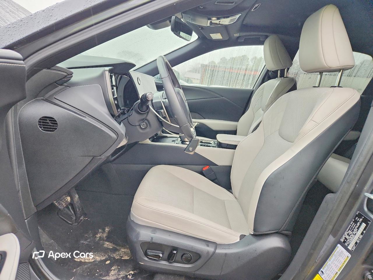Lexus RX 2024