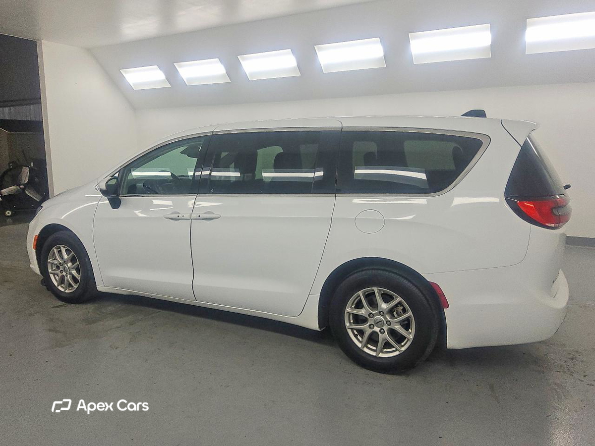 Chrysler Pacifica 2023