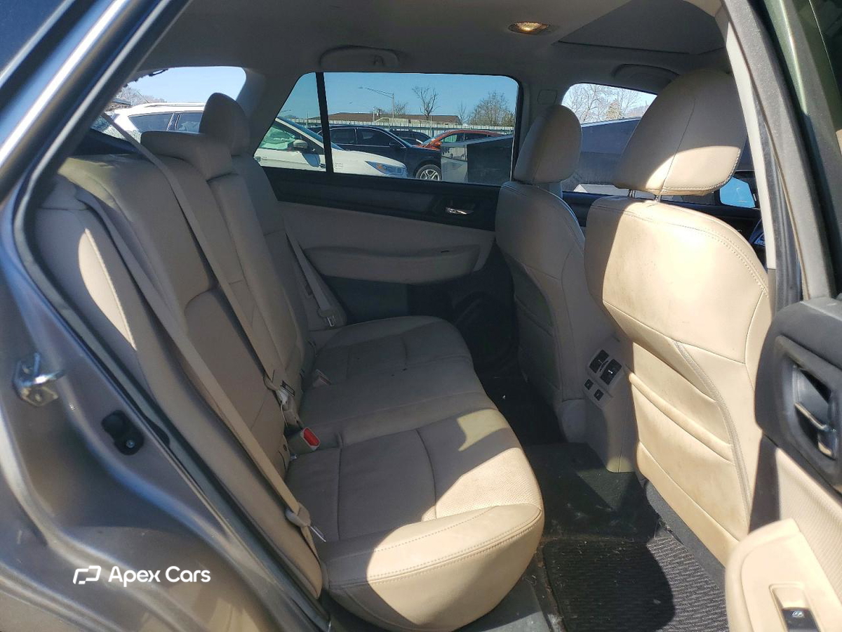 Subaru Outback 2015