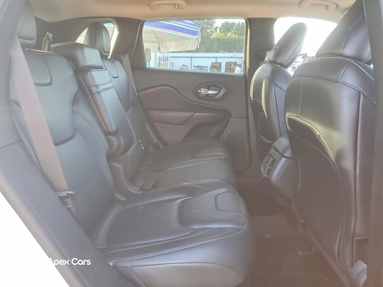 Jeep Grand Cherokee 2016