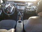 Toyota Prius 2015