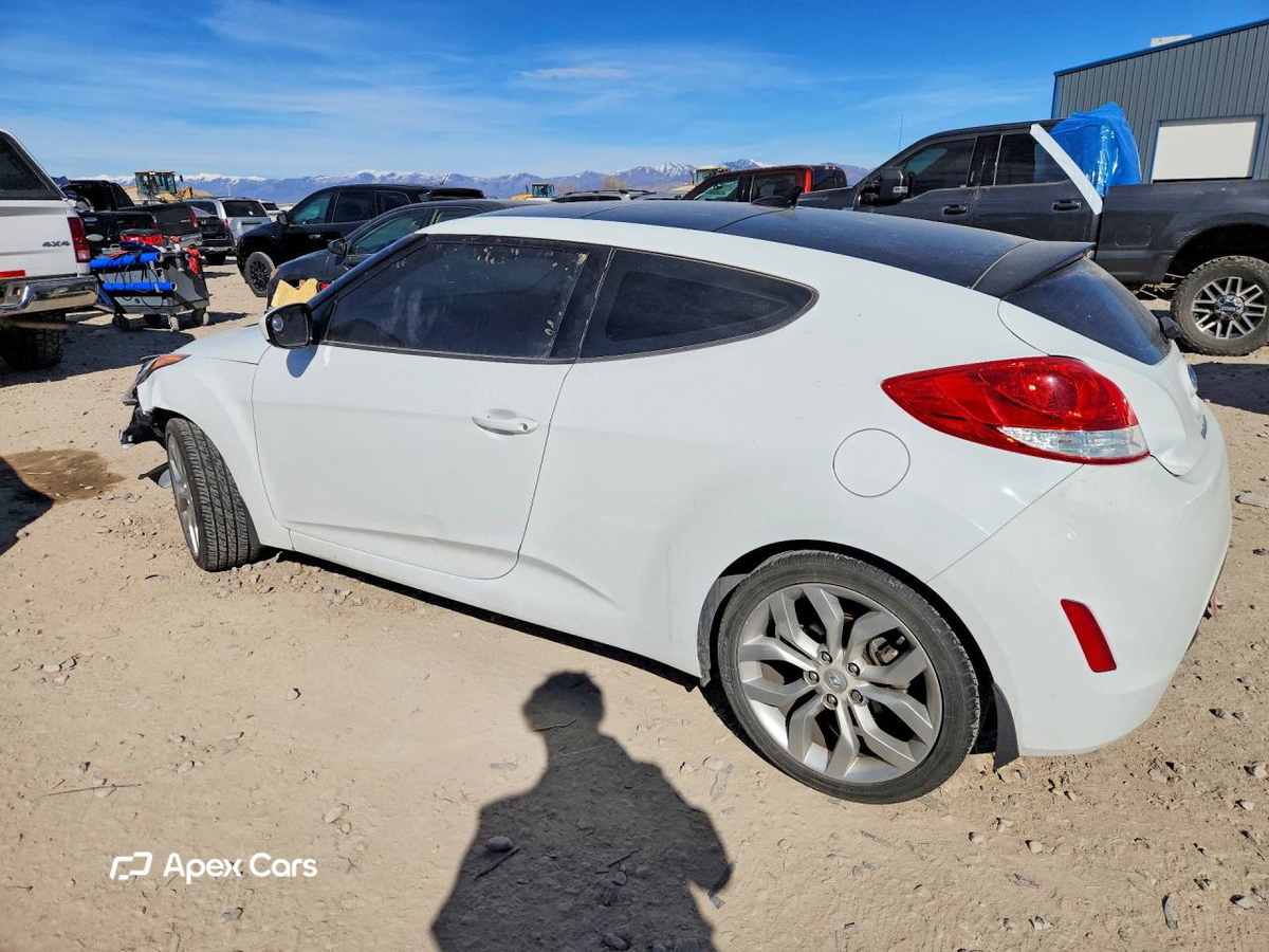 Hyundai Veloster 2013