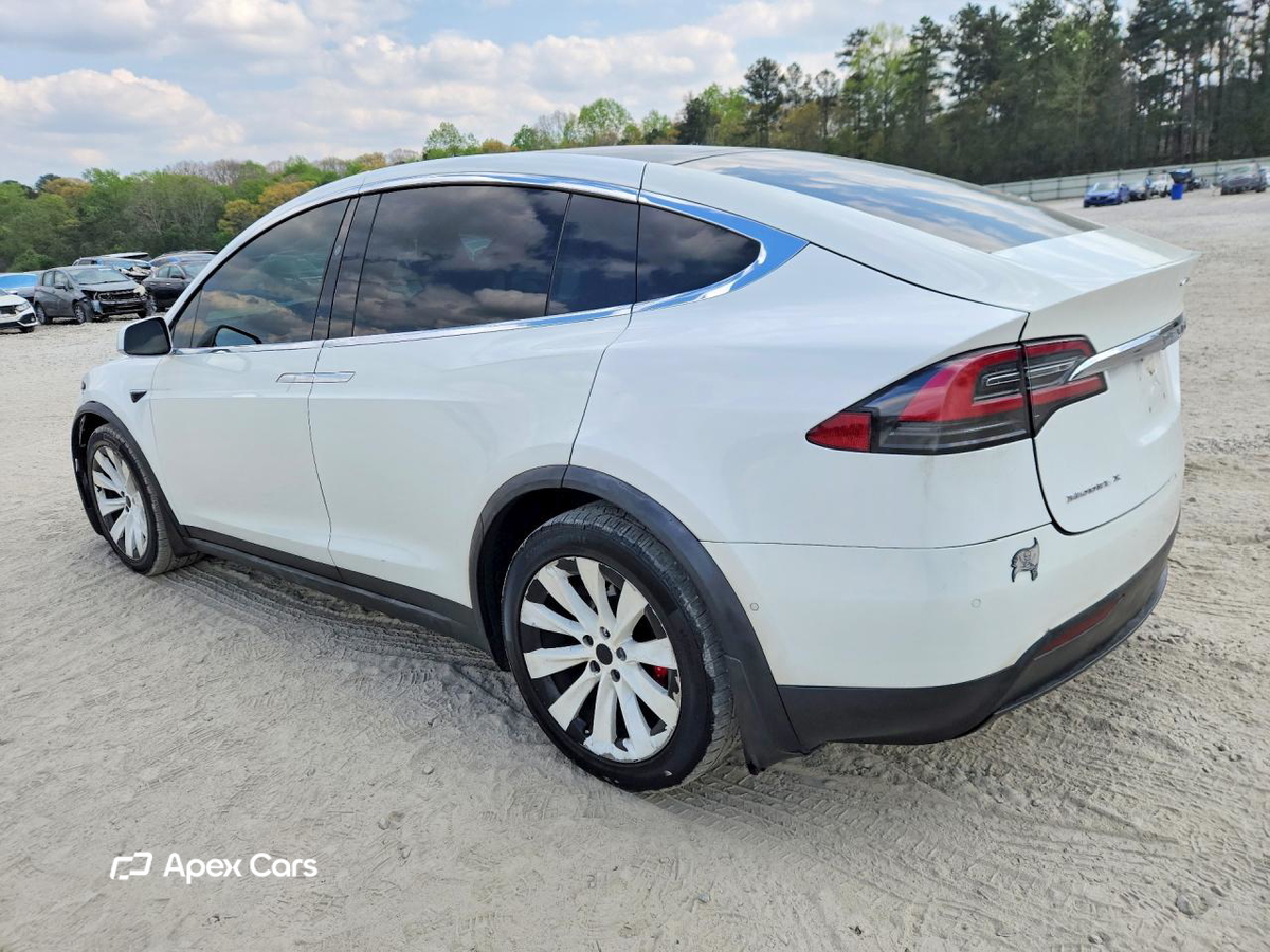 Tesla Model X 2016