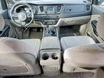 Kia Sedona 2016