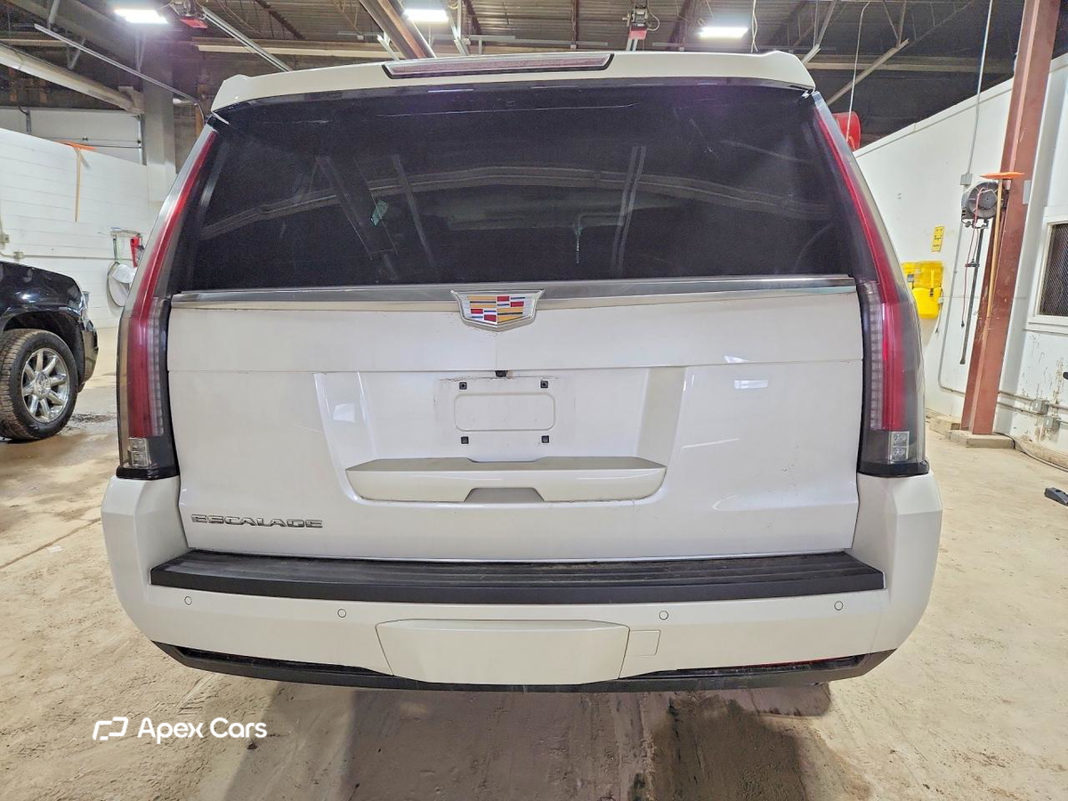 Cadillac Escalade 2015