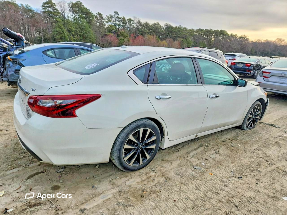 Nissan Altima 2018