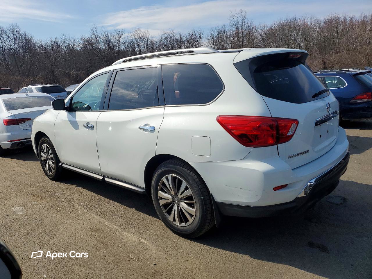 Nissan Pathfinder 2018
