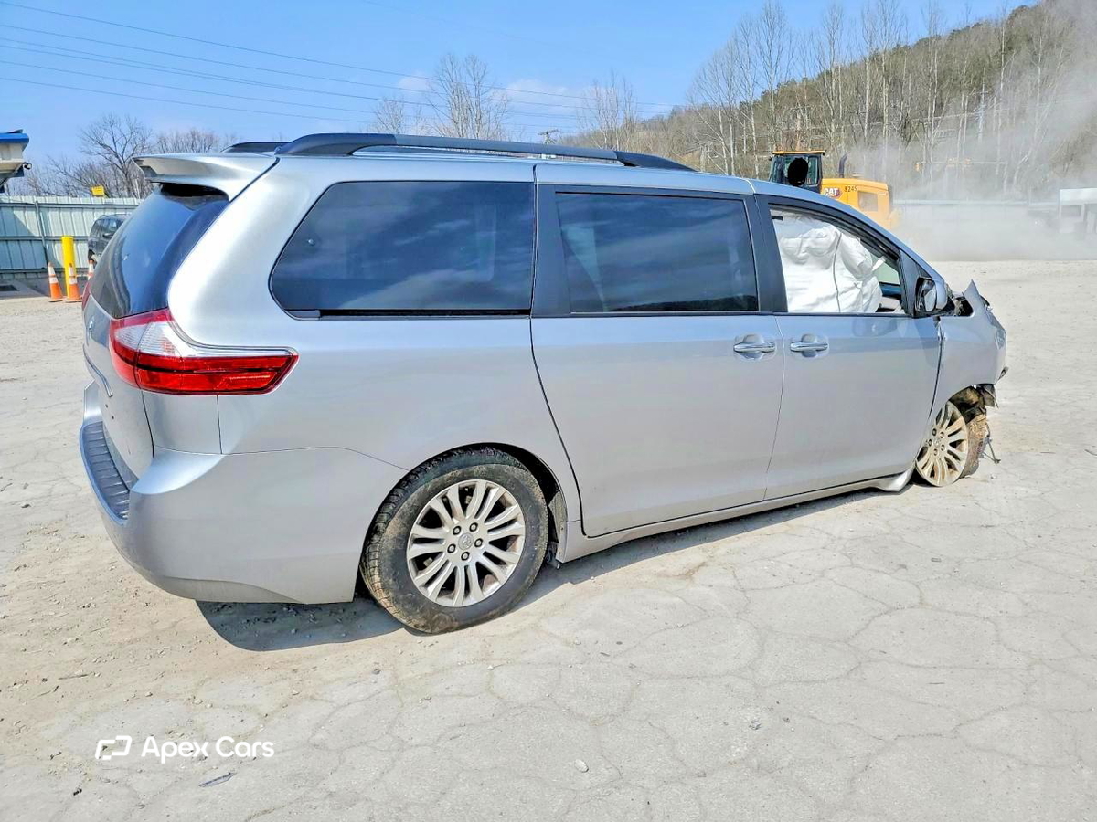 Toyota Sienna 2017