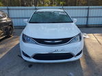 Chrysler Pacifica 2017