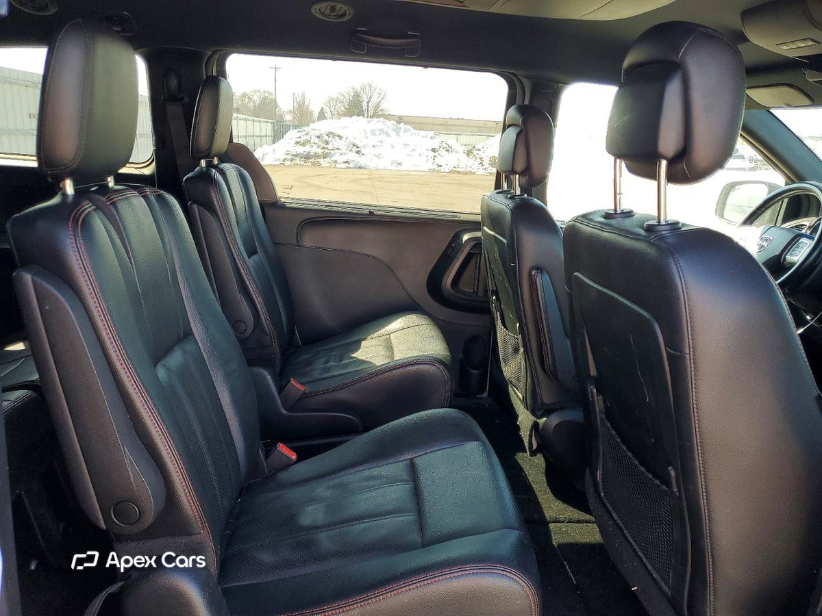 Dodge Caravan 2019