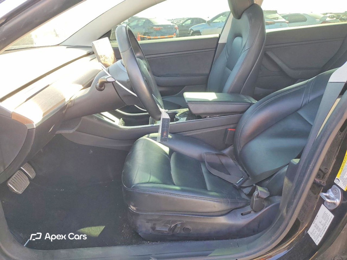 Tesla Model 3 2019