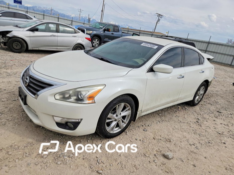 Nissan Altima 2015 - Image 1 of 13