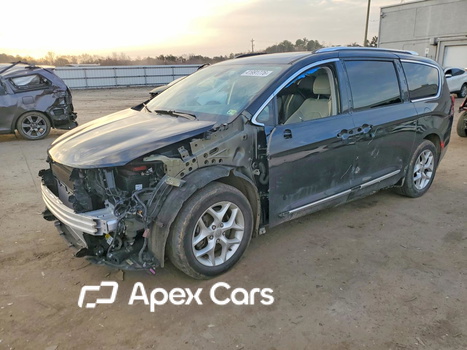 Chrysler Pacifica 2020 - Image 1 of 13