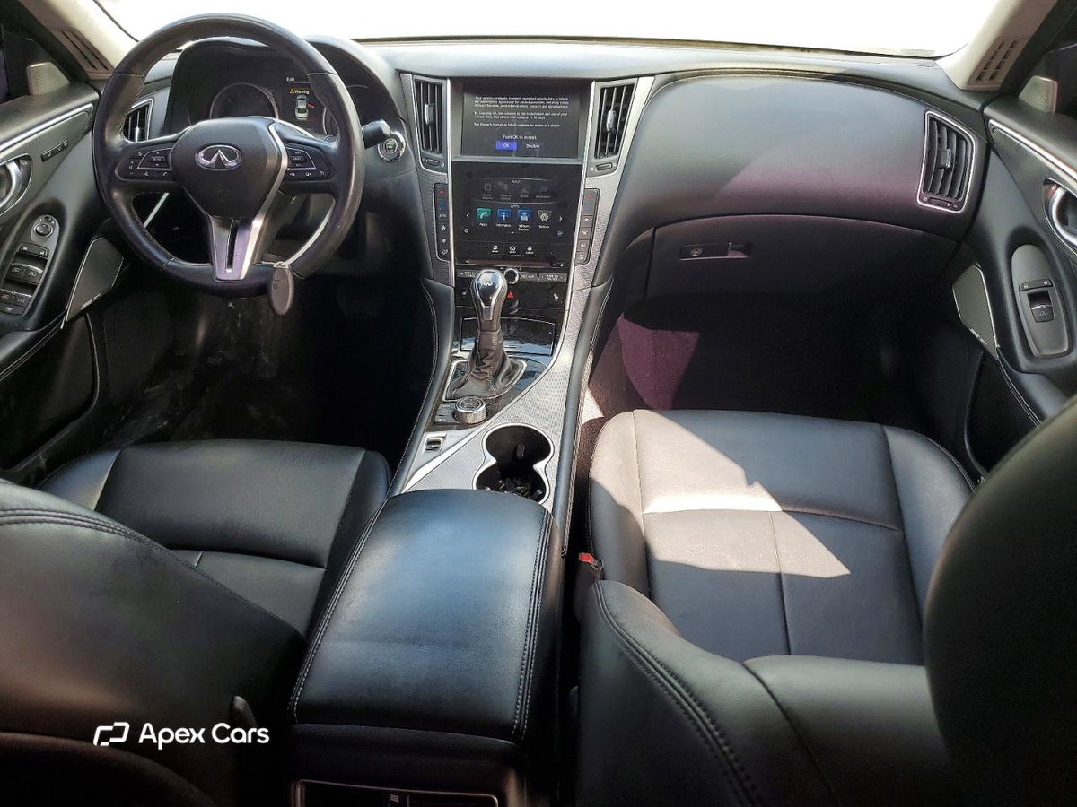 Infiniti Q50 2017