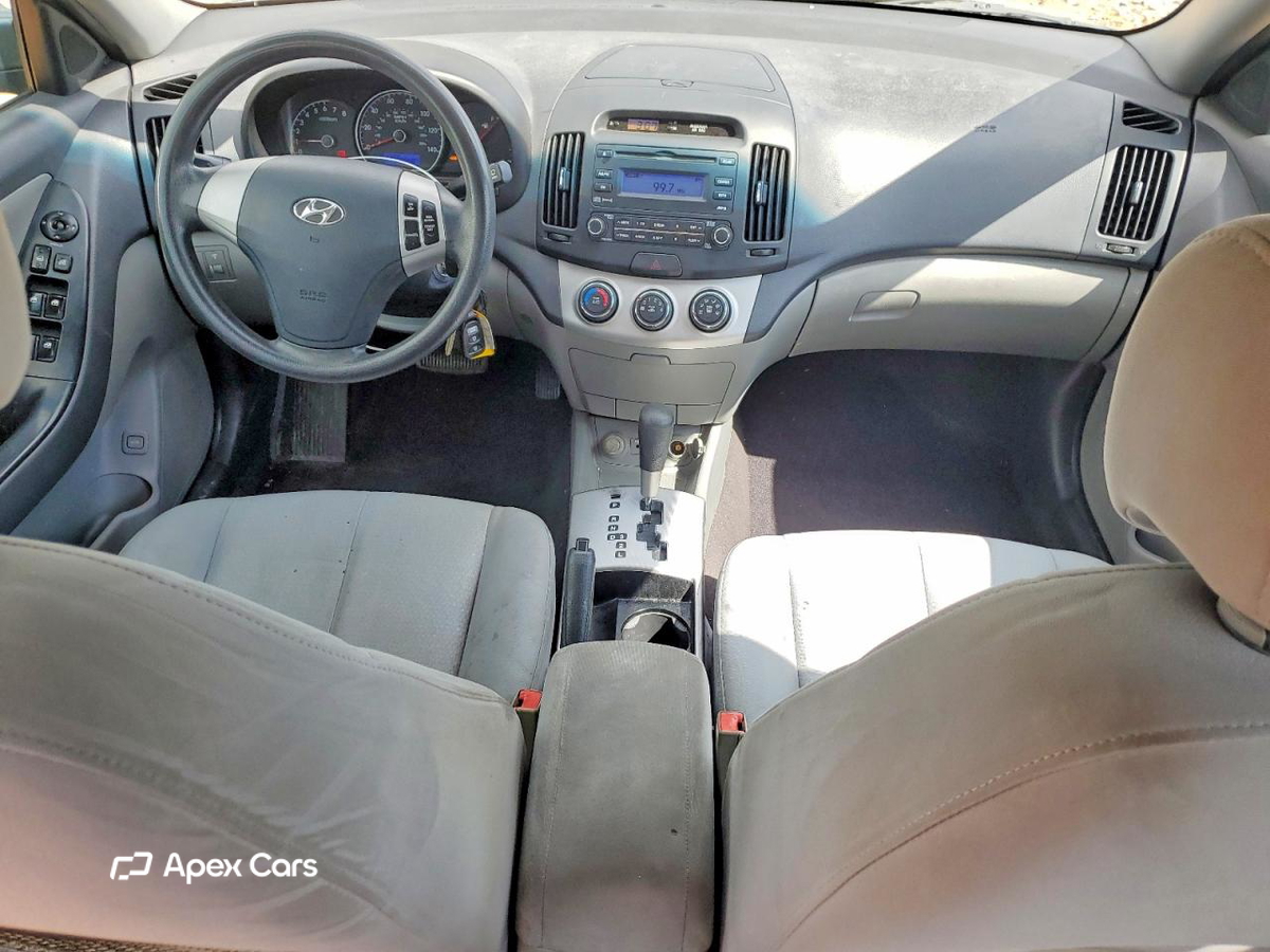 Hyundai Elantra 2009