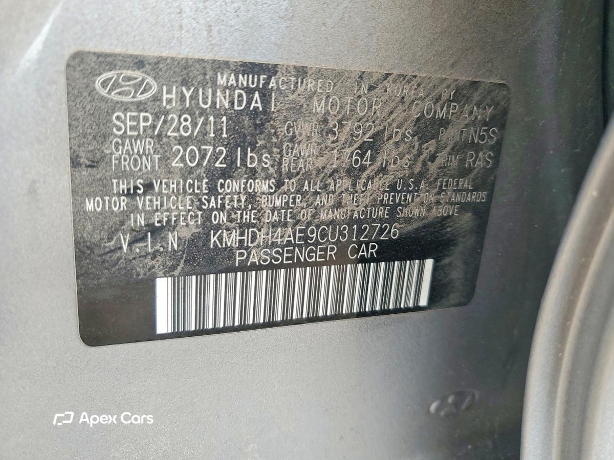 Hyundai Elantra 2012