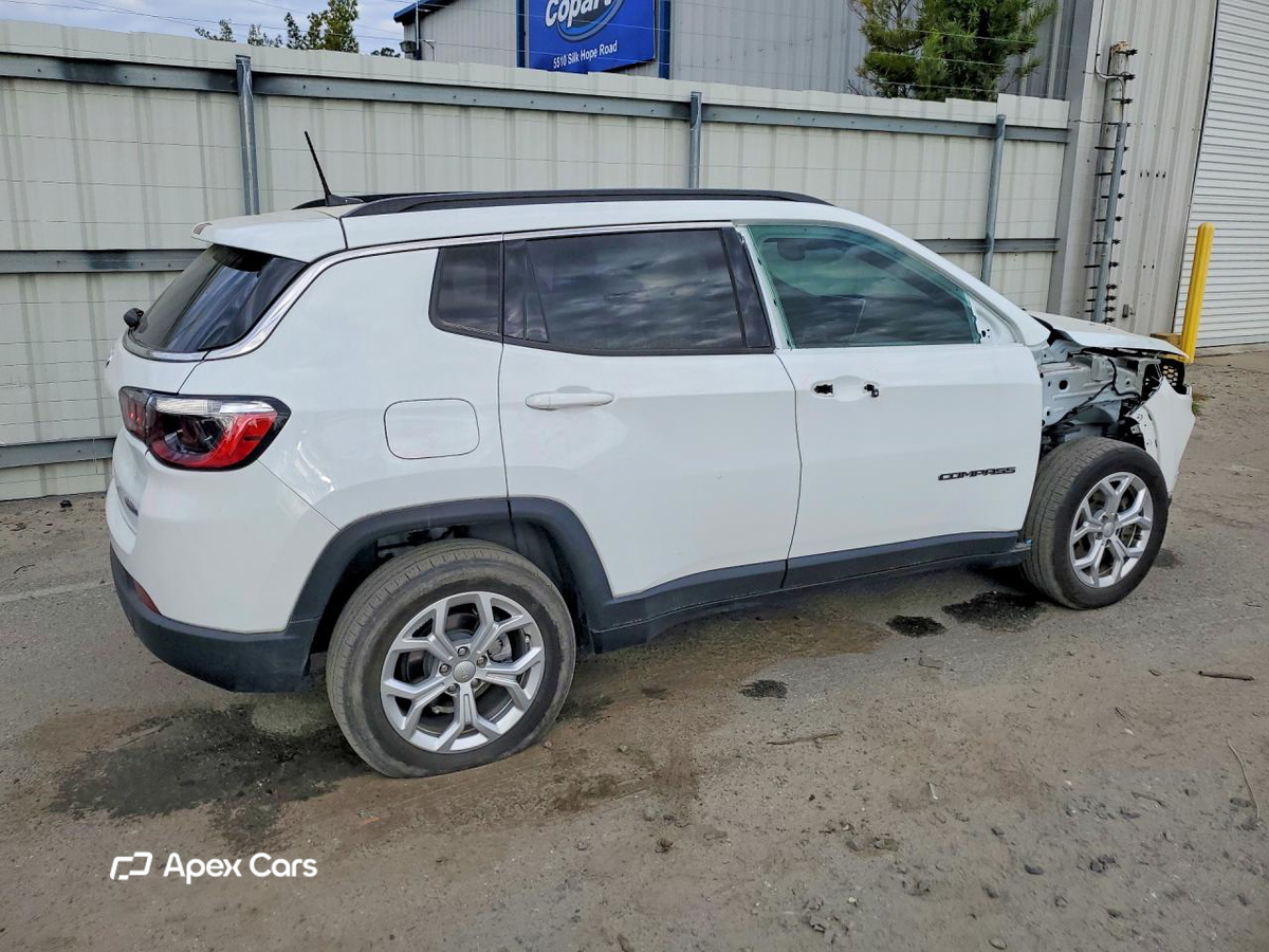Jeep Compass 2024