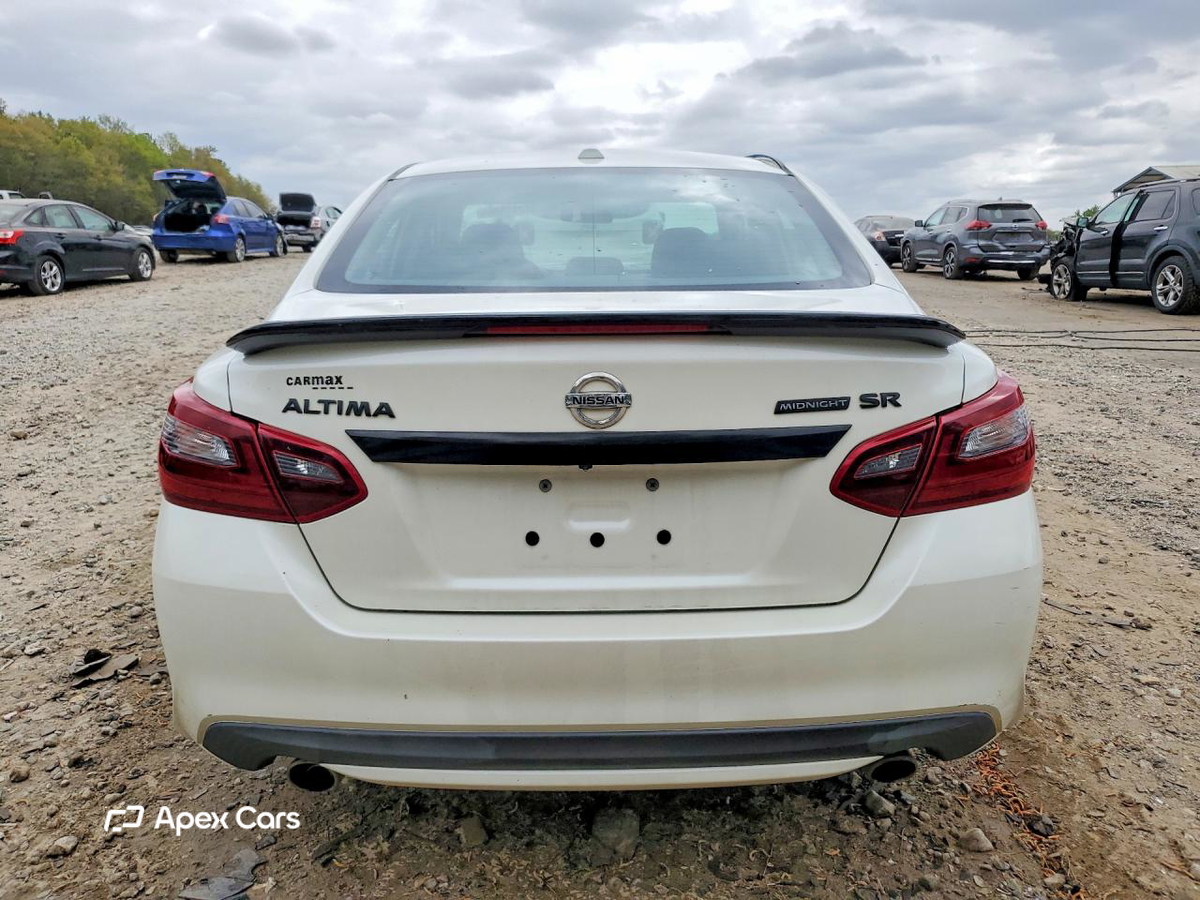 Nissan Altima 2018
