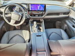 Toyota Highlander 2025
