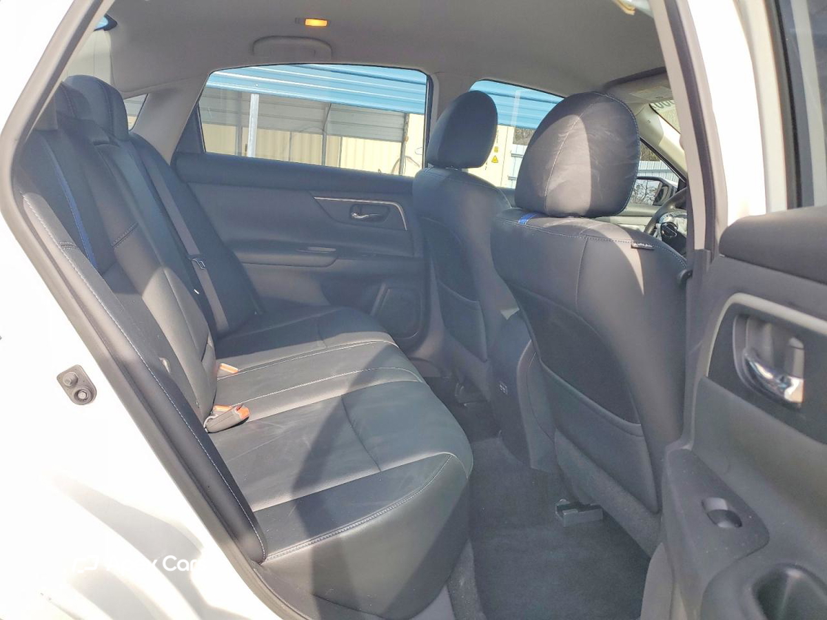 Nissan Altima 2018