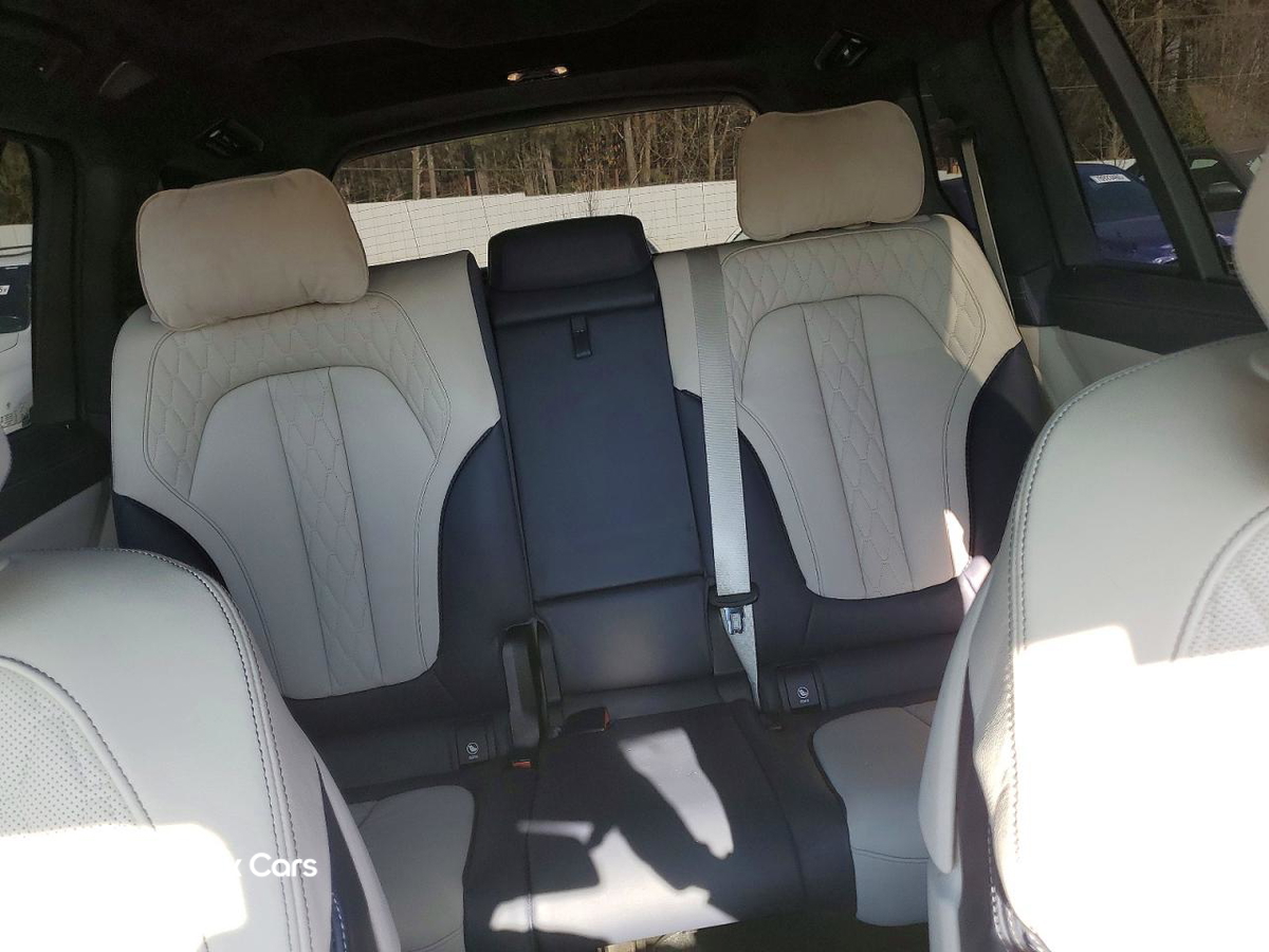 BMW X7 2020
